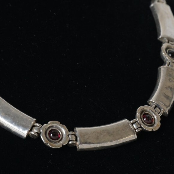 Shablool Designer Silver Necklace with Garnets - Picture 3 of 8